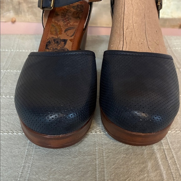 b.o.c. Navy and Brown Leather Slip-On Shoes - Picture 4 of 8